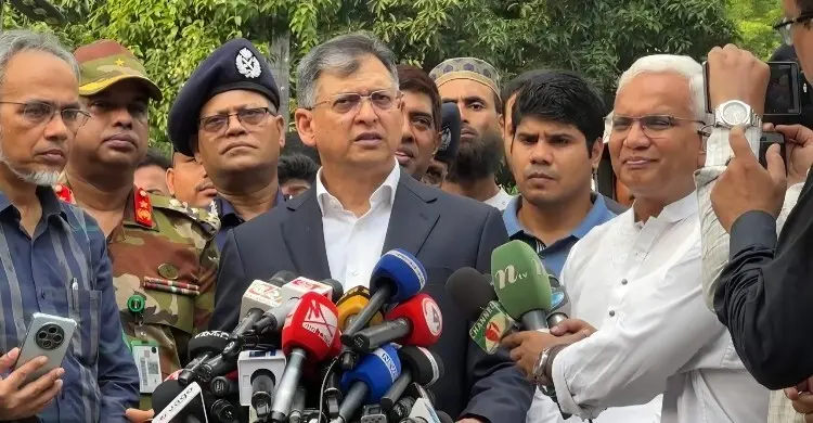 চাঁদাবাজ-সন্ত্রাসীদের না ধরলে আইনশৃঙ্খলা বাহিনীর বিরুদ্ধে ব্যবস্থা