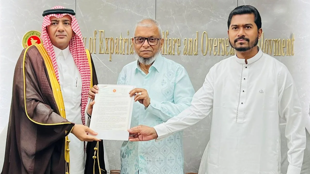 আকামার মেয়াদ শেষ হলেও সৌদিতে প্রবেশের সুযোগ পাবেন প্রবাসীরা